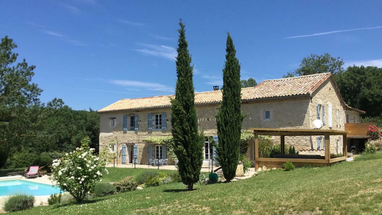 Chambres D'Hotes Le Val De La Garenne Senouillac Exteriér fotografie